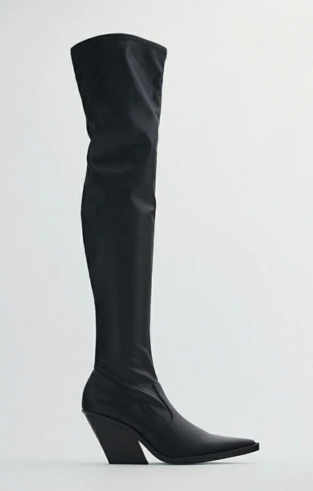 NEW ZARA BOOTS